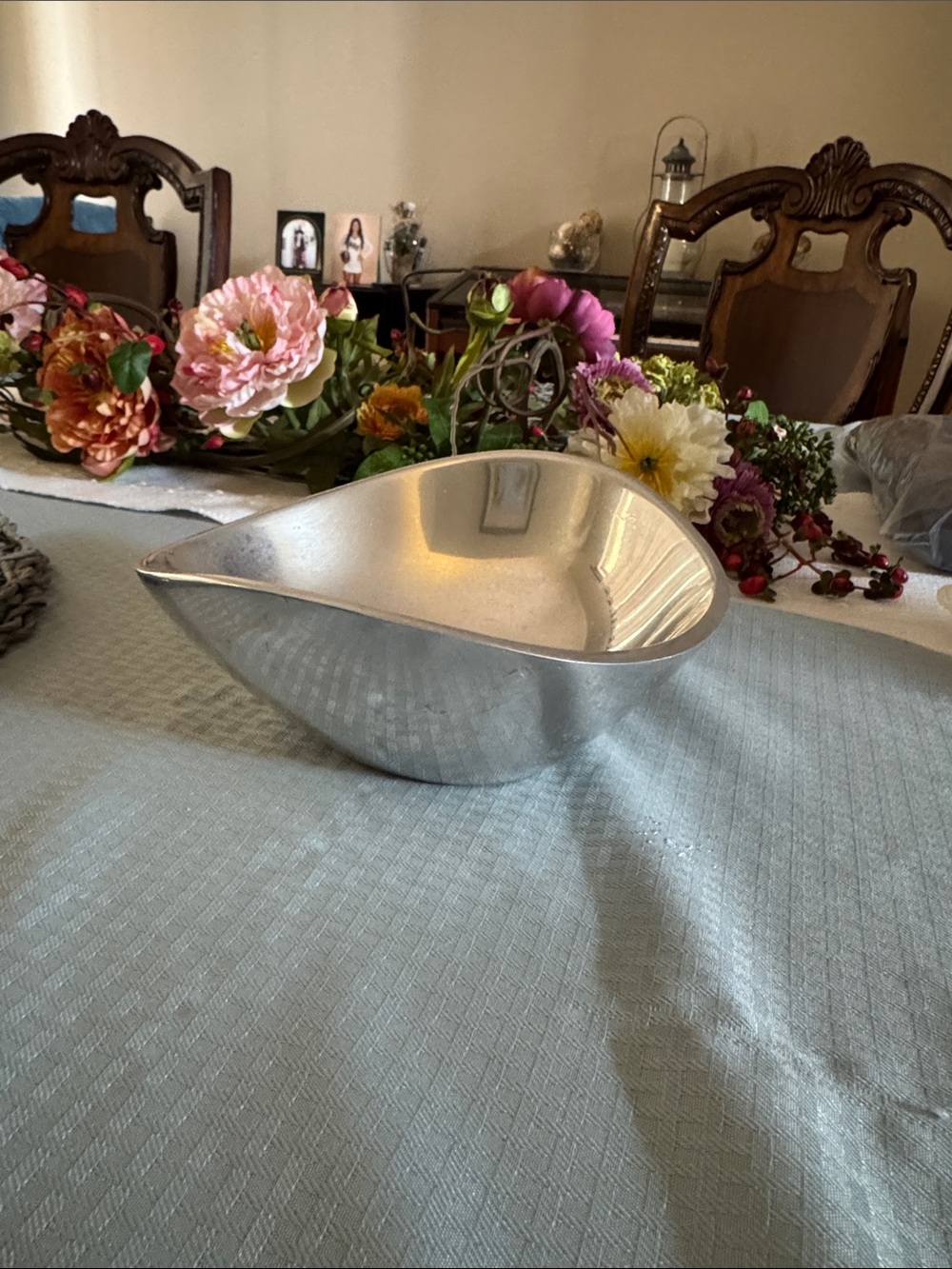 Nambé Silver Modern Decorative Serving Bowl - Sleek Accent for Dining